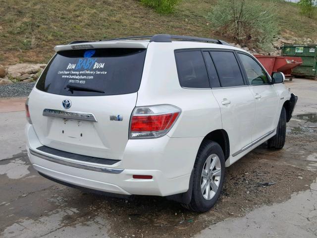 JTEBC3EH5D2013106 - 2013 TOYOTA HIGHLANDER WHITE photo 4