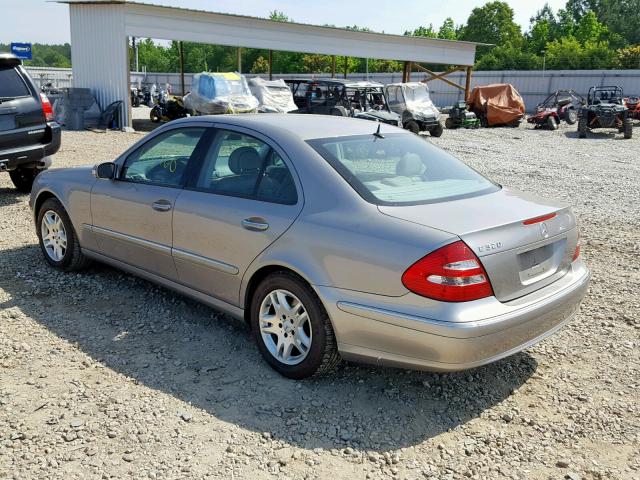 WDBUF65J63A347950 - 2003 MERCEDES-BENZ E 320 SILVER photo 3