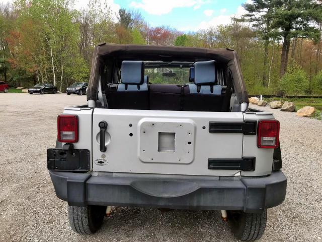 1J4GA59107L191653 - 2007 JEEP WRANGLER S SILVER photo 5