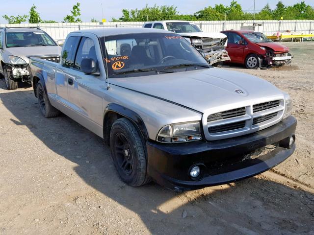 1B7GL32X52S590088 - 2002 DODGE DAKOTA SPO SILVER photo 1