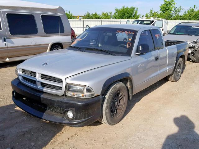 1B7GL32X52S590088 - 2002 DODGE DAKOTA SPO SILVER photo 2