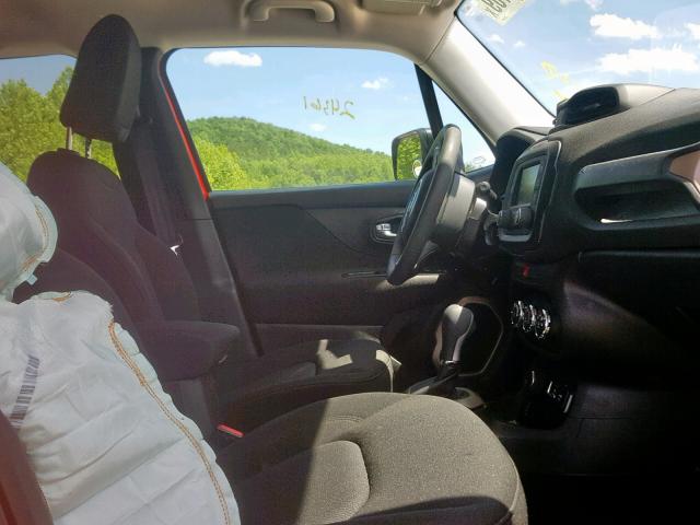 ZACCJBAT6GPE36984 - 2016 JEEP RENEGADE S წითელი ფოტო 5