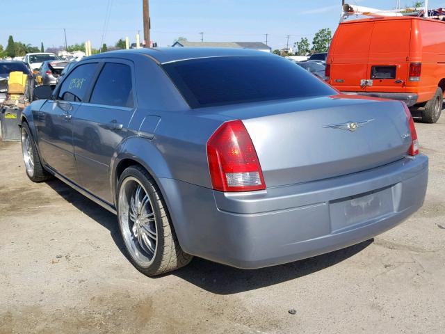 2C3KA43R76H332503 - 2006 CHRYSLER 300 GRAY photo 3