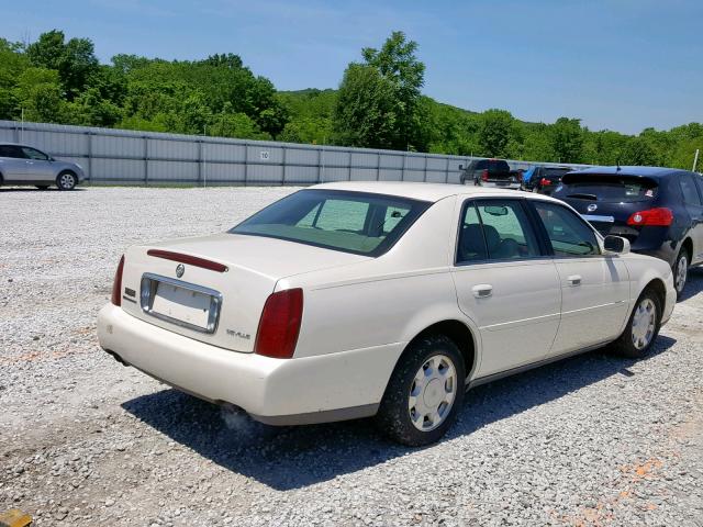 1G6KD54Y8YU298783 - 2000 CADILLAC DEVILLE WHITE photo 4