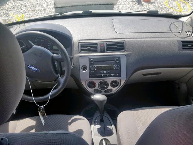 1FAHP37N17W278355 - 2007 FORD FOCUS ZX5 SILVER photo 9