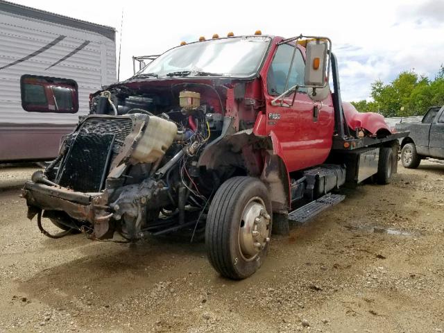 3FRNX65F85V163711 - 2005 FORD F650 SUPER RED photo 2