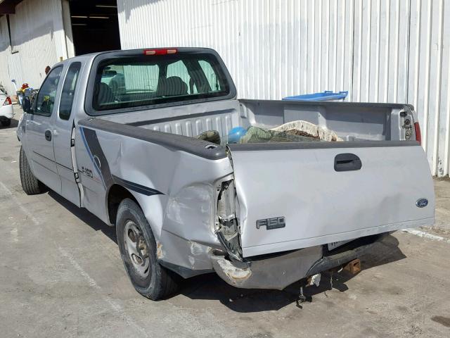 2FTRX17W04CA60524 - 2004 FORD F-150 HERI SILVER photo 3