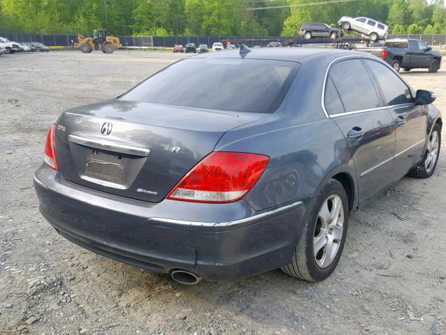 JH4KB16565C001704 - 2005 ACURA RL GRAY photo 4