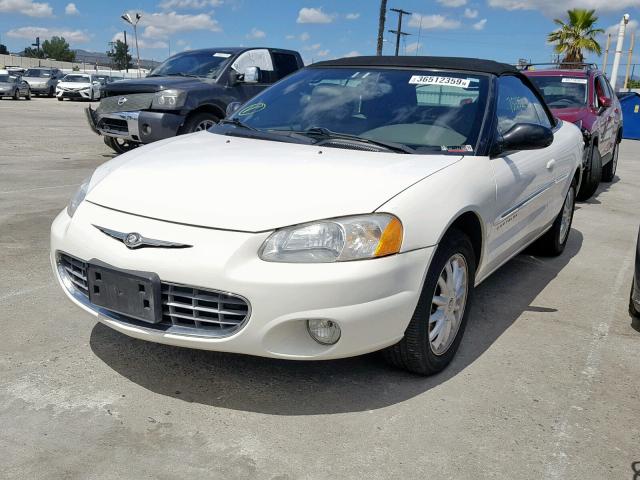 1C3EL55U71N653200 - 2001 CHRYSLER SEBRING LX WHITE photo 2