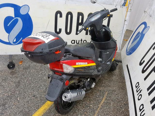 LL0TCAPH0JY682795 - 2018 YN SCOOTER BLACK photo 4