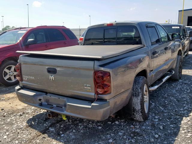 1D7HE48P57S259262 - 2007 DODGE DAKOTA QUA GRAY photo 4