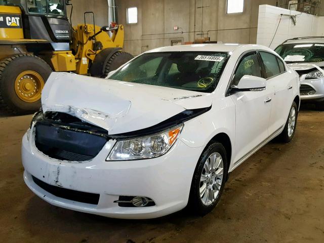 1G4GC5ER4CF337228 - 2012 BUICK LACROSSE WHITE photo 2