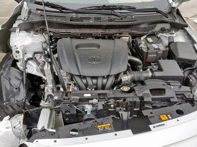 3MYDLBYV3KY517002 - 2019 TOYOTA YARIS L GRAY photo 7