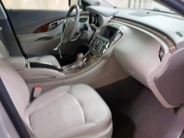 1G4GC5EG8AF317771 - 2010 BUICK LACROSSE C SILVER photo 5