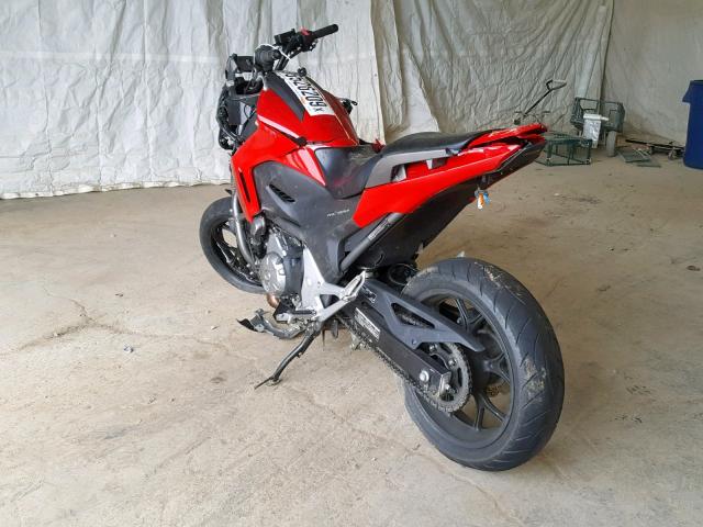 JH2RC6358DK100471 - 2013 HONDA NC700X RED photo 3