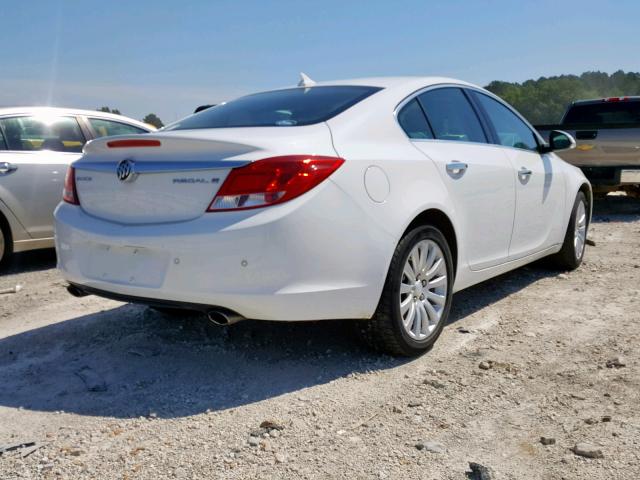 2G4GS5EVXD9151848 - 2013 BUICK REGAL PREM WHITE photo 4