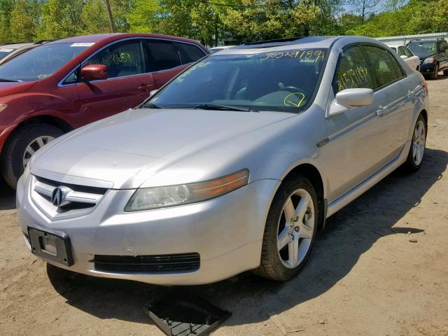 19UUA66256A031954 - 2006 ACURA 3.2TL SILVER photo 2