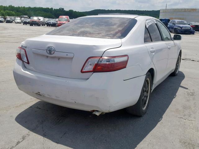 4T1BB46K58U050198 - 2008 TOYOTA CAMRY HYBR WHITE photo 4