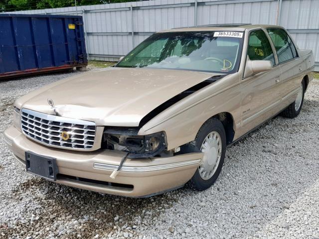 1G6KD54Y7WU784109 - 1998 CADILLAC DEVILLE GOLD photo 2