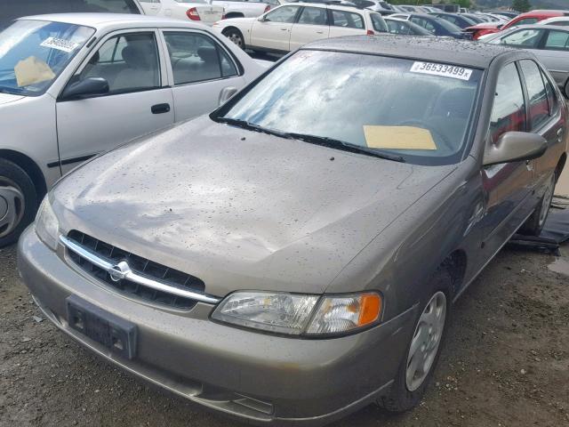 1N4DL01D8WC238265 - 1998 NISSAN ALTIMA XE GREEN photo 2