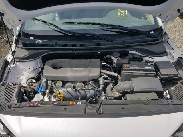 3KPC24A32KE071685 - 2019 HYUNDAI ACCENT SE WHITE photo 7