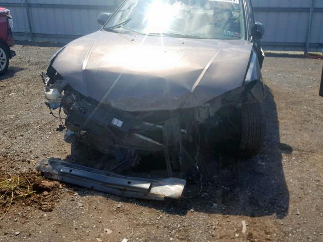 JM1BK32G581166535 - 2008 MAZDA 3 I GRAY photo 9