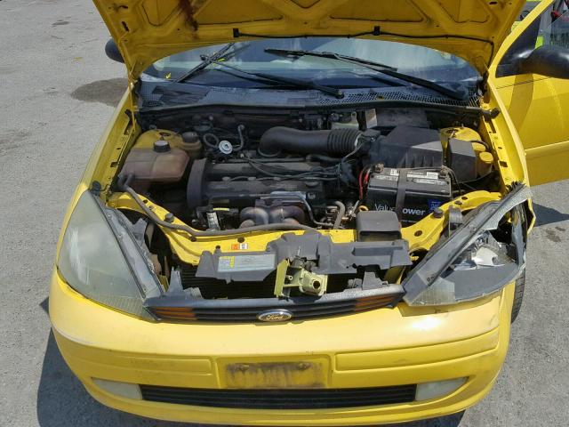 3FAFP37393R152781 - 2003 FORD FOCUS ZX5 YELLOW photo 7