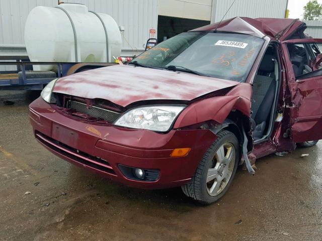 1FAFP34N26W108886 - 2006 FORD FOCUS ZX4 RED photo 9