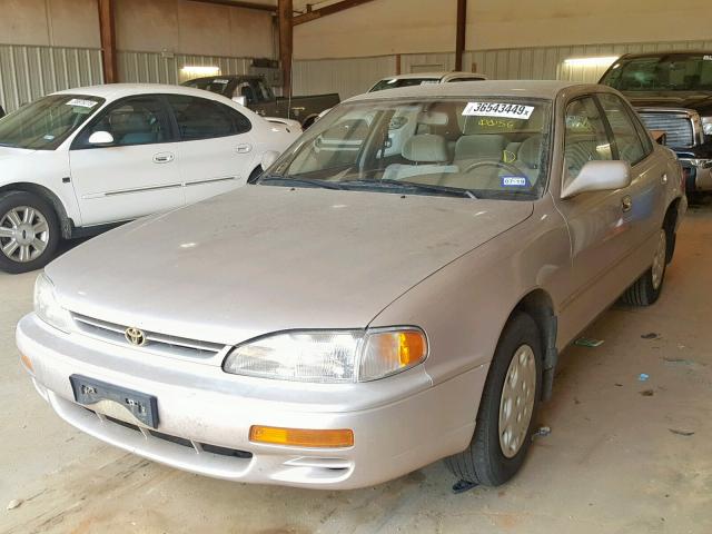 JT2BG12K4T0390056 - 1996 TOYOTA CAMRY DX BEIGE photo 2