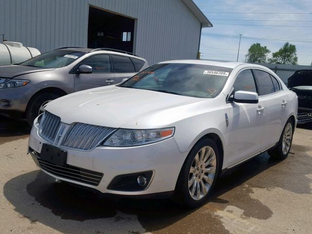 1LNHL9FT4BG600882 - 2011 LINCOLN MKS WHITE photo 2