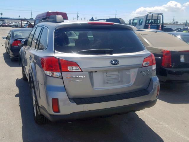 4S4BRDLC3B2400150 - 2011 SUBARU OUTBACK 3. SILVER photo 3