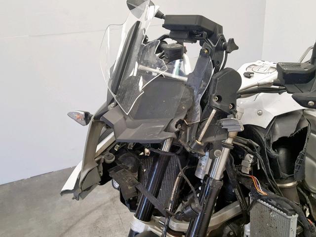 WB10A1204GZ666068 - 2016 BMW R1200 GS A GRAY photo 11