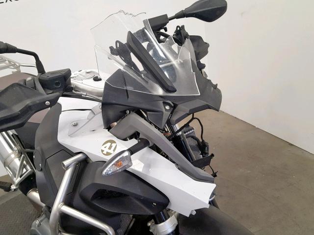 WB10A1204GZ666068 - 2016 BMW R1200 GS A GRAY photo 18