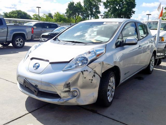 1N4AZ0CP7FC311070 - 2015 NISSAN LEAF S SILVER photo 2