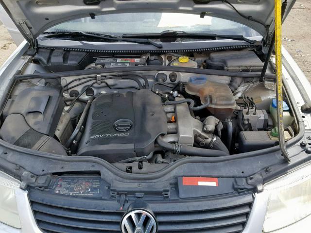 WVWMA23B4YP357918 - 2000 VOLKSWAGEN PASSAT GLS SILVER photo 7