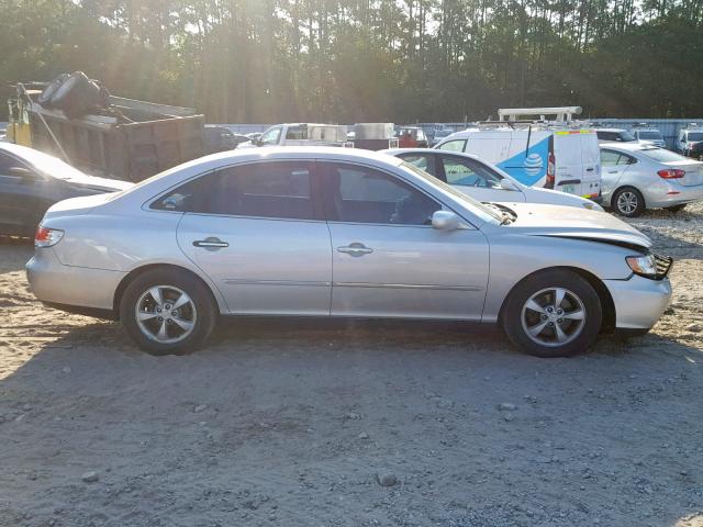 KMHFC46F66A073697 - 2006 HYUNDAI AZERA SE SILVER photo 9