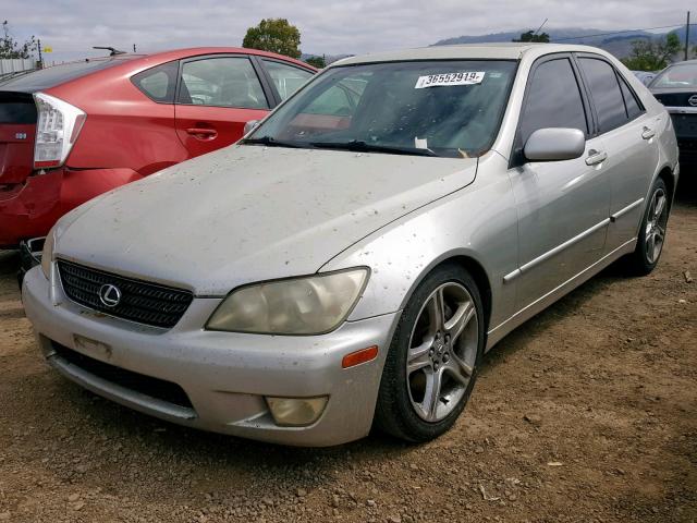 JTHBD192420048545 - 2002 LEXUS IS 300 SILVER photo 2