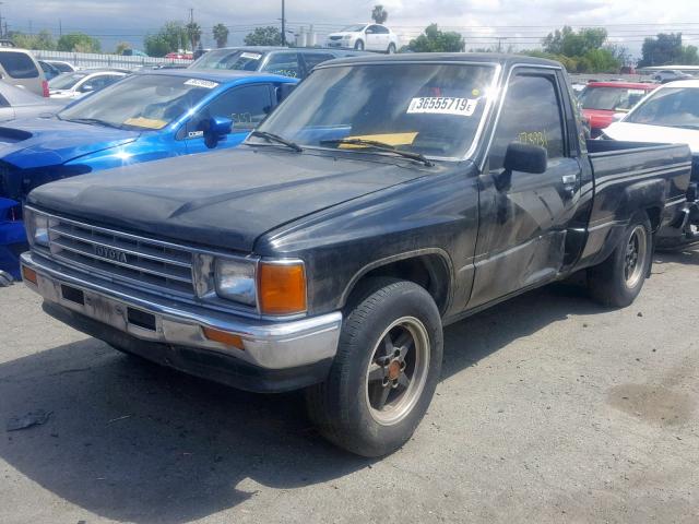 JT4RN50R5J5182934 - 1988 TOYOTA PICKUP 1/2 BLACK photo 2