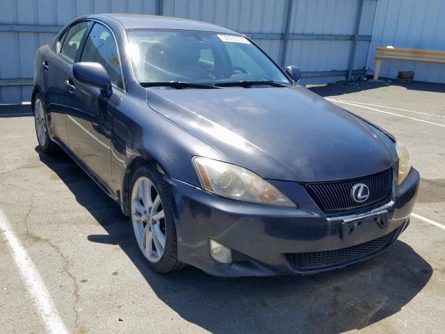 JTHBK262X62014703 - 2006 LEXUS IS GRAY photo 1