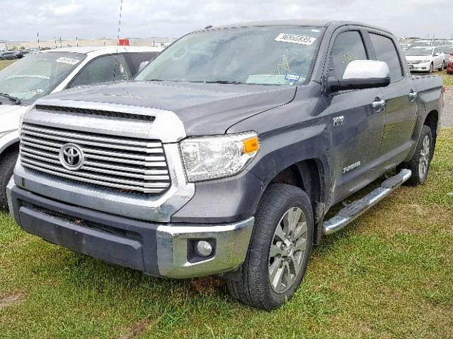 5TFHW5F12HX657593 - 2017 TOYOTA TUNDRA CRE SILVER photo 2