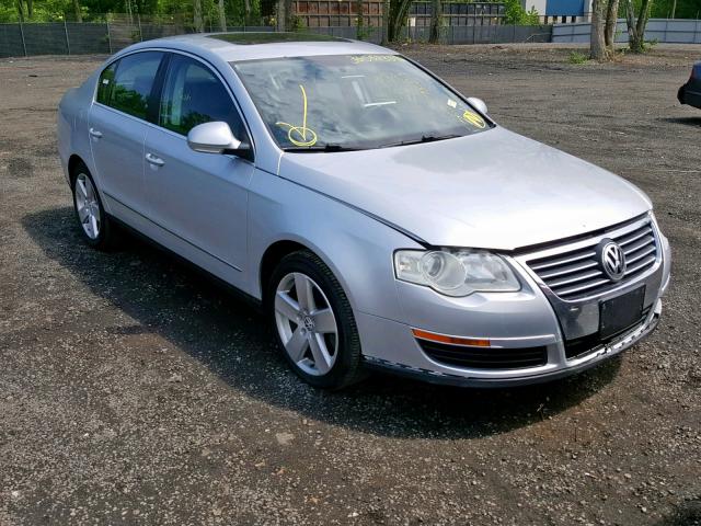 WVWAK73C78P130552 - 2008 VOLKSWAGEN PASSAT KOM SILVER photo 1