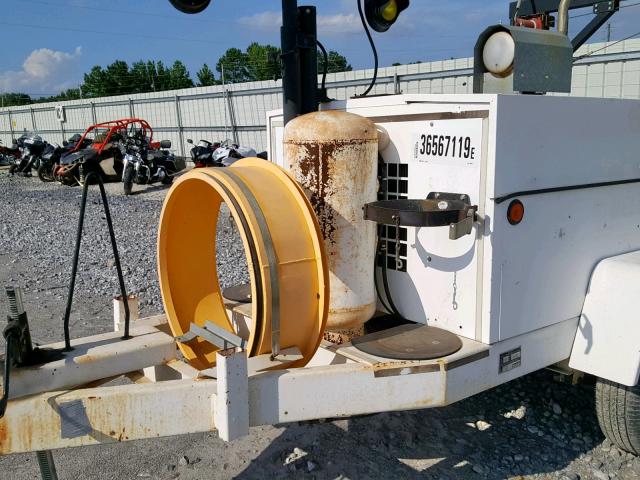 1T9US0617WS054977 - 1999 TFNX GENERATOR WHITE photo 7