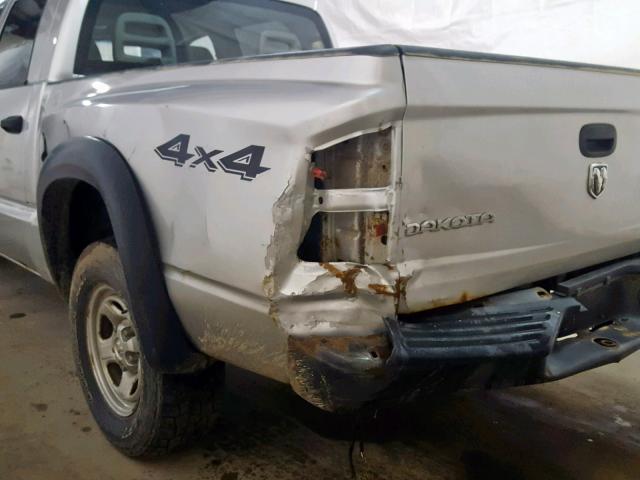 1D7HW28K57S147633 - 2007 DODGE DAKOTA QUA SILVER photo 9