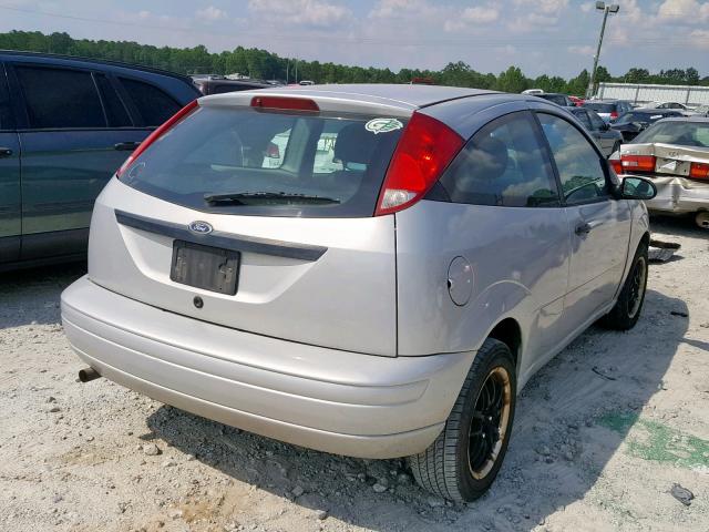 1FAFP31N67W157871 - 2007 FORD FOCUS ZX3 SILVER photo 4