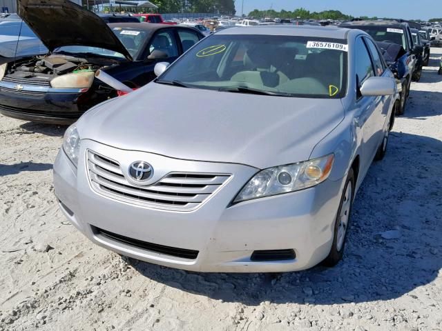 4T1BE46K27U513176 - 2007 TOYOTA CAMRY NEW SILVER photo 2