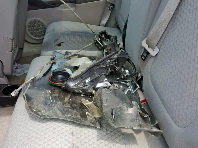 1G1ZT67N17F236840 - 2007 CHEVROLET MALIBU MAX 银色 照片 9