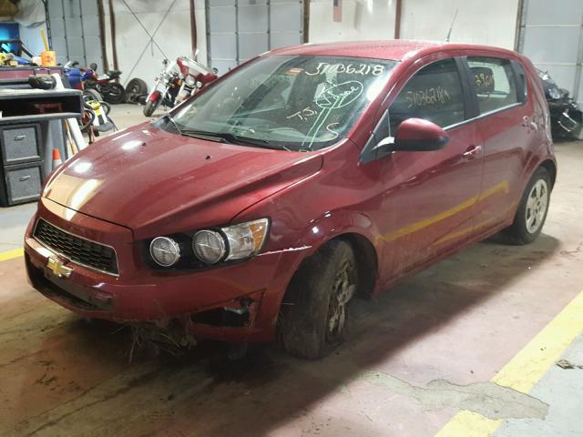 1G1JB6SH5E4241789 - 2014 CHEVROLET SONIC LS RED photo 2