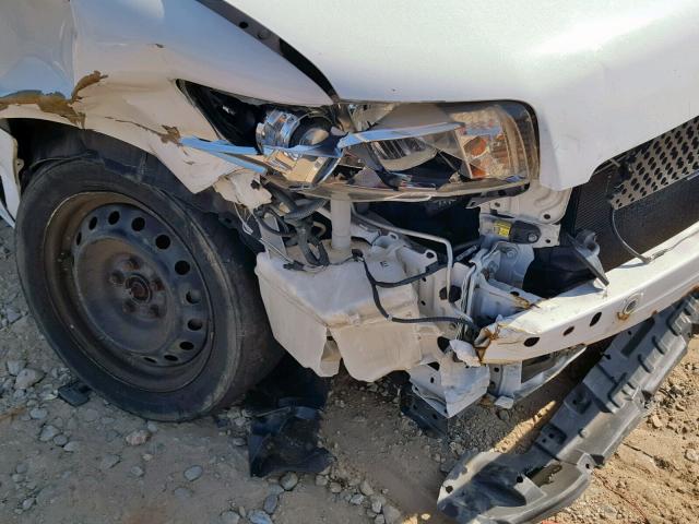 JTLKE50E091061590 - 2009 TOYOTA SCION XB WHITE photo 9