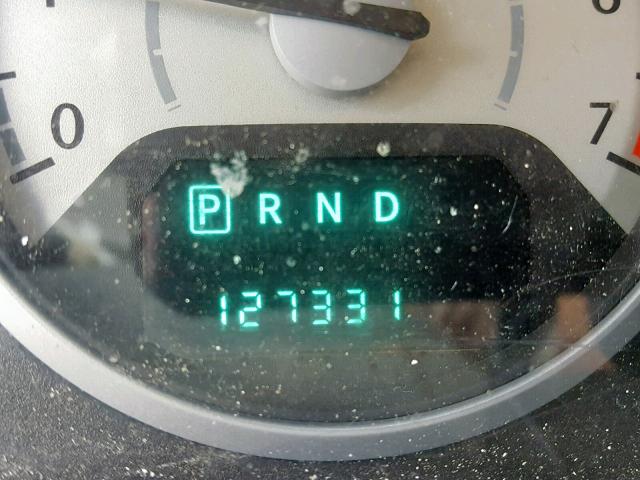 2A8HR44H88R708099 - 2008 CHRYSLER TOWN & COU BLACK photo 8