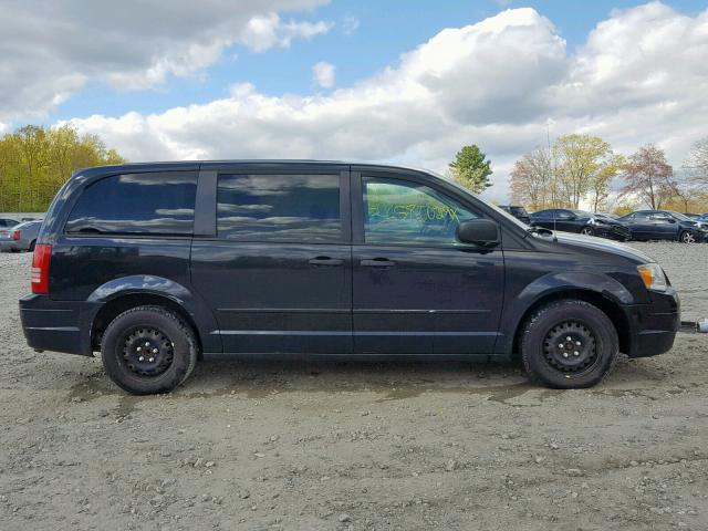 2A8HR44H88R708099 - 2008 CHRYSLER TOWN & COU BLACK photo 9